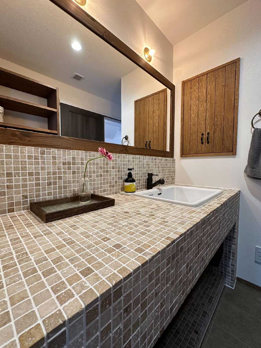 写真:洗面化粧台